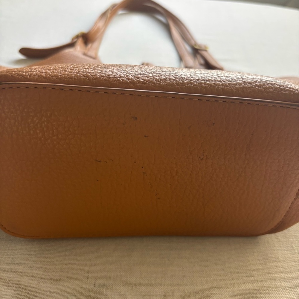 Miztique Isabelle 2-in-1 Camel Vegan Leather Tote | Modern - Picture 6 of 11